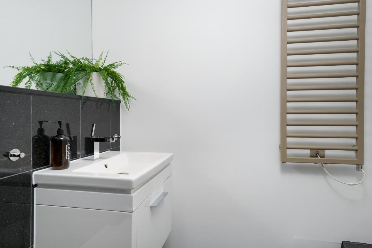 Aircon 2 Bedr, 3 Beds, 2 Bath Covent Garden, Subway Apartment London Ngoại thất bức ảnh