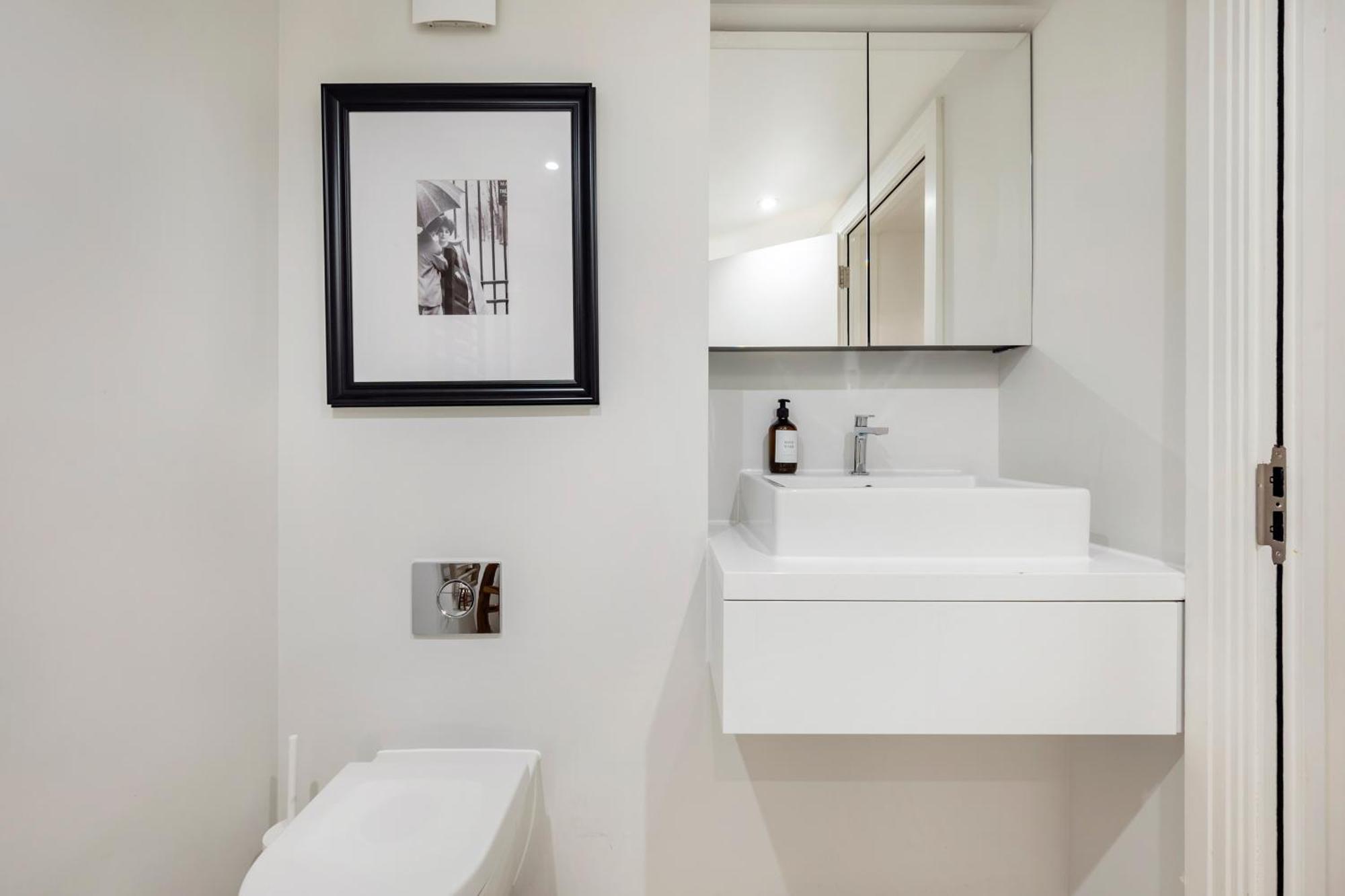 Aircon 2 Bedr, 3 Beds, 2 Bath Covent Garden, Subway Apartment London Ngoại thất bức ảnh