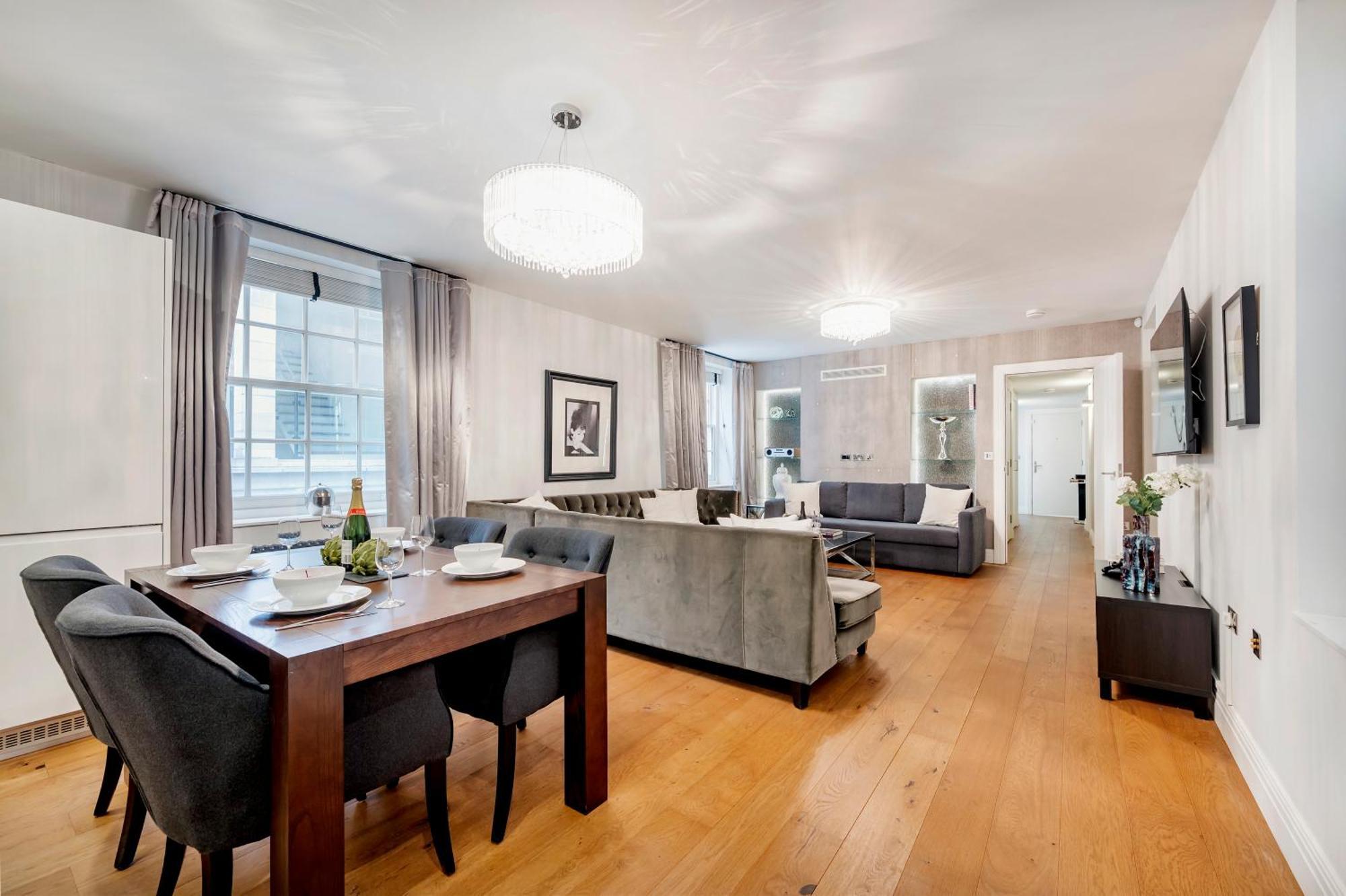 Aircon 2 Bedr, 3 Beds, 2 Bath Covent Garden, Subway Apartment London Ngoại thất bức ảnh